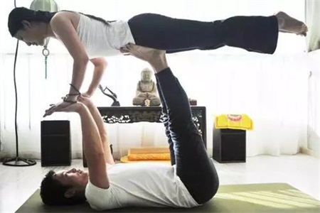 1569402038756327.jpg 同房姿势108种