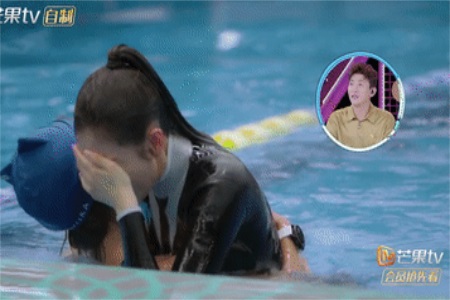 1571388601539937.jpg 瑜伽