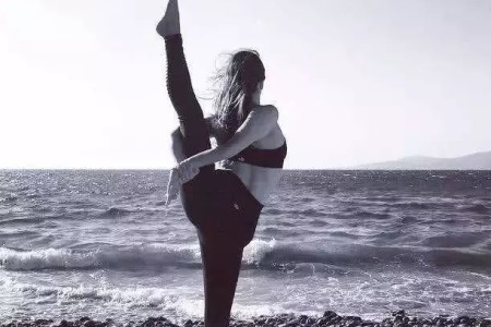 1571993388830485.jpg 瑜伽初入门