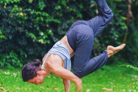 1572338346445100.jpg 瑜伽