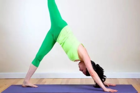 1572598072186848.jpg 掰腿的正确姿势