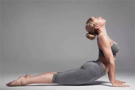 1572858811688166.jpg 瑜伽