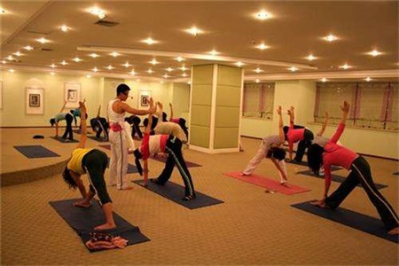 1574067761750996.jpg 瑜伽初入门