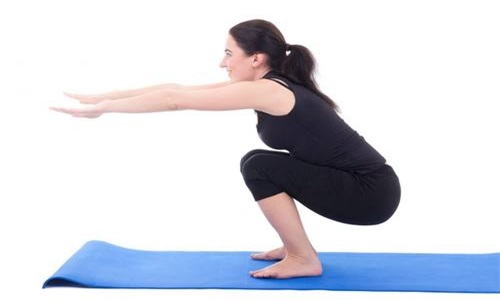 1552293700412576.jpg 2女性腹部有赘肉怎么办?3个瑜伽动作消灭它.jpg