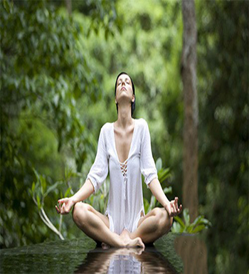 8招矫正驼背瑜伽动作 让你远离驼背困扰